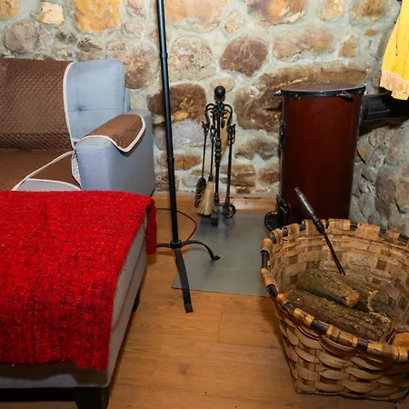 Casa Tenada Landsted Robledo (Asturias)